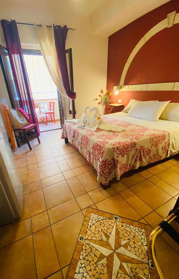 Rosa Dei Venti Accomodation Tropea Luaran gambar